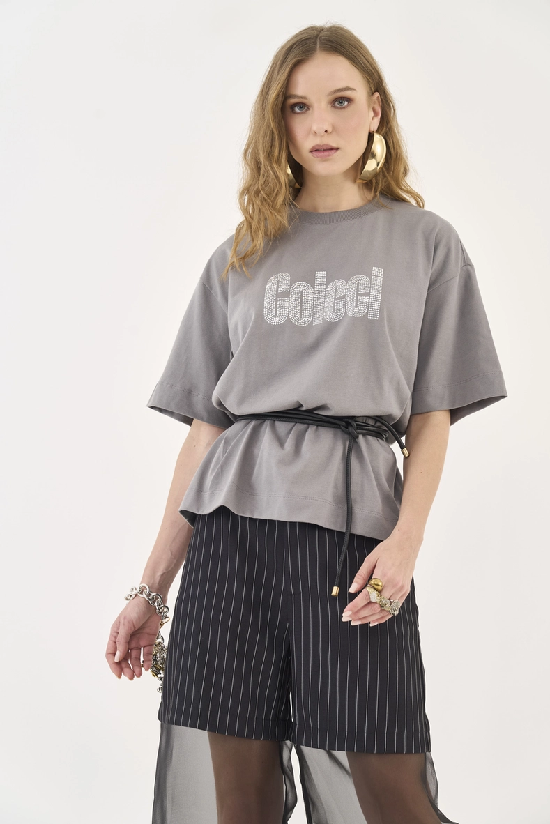 Camiseta Oversized Com Aplicação