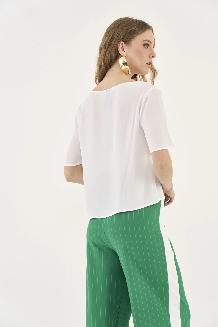 Camiseta Comfort Fluida Off Shell