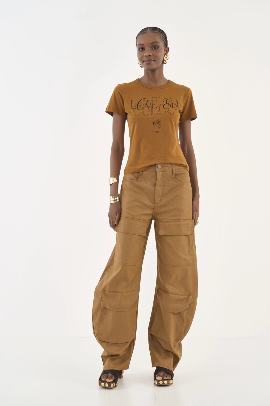 Camiseta Slim Estampada Love Era Marrom