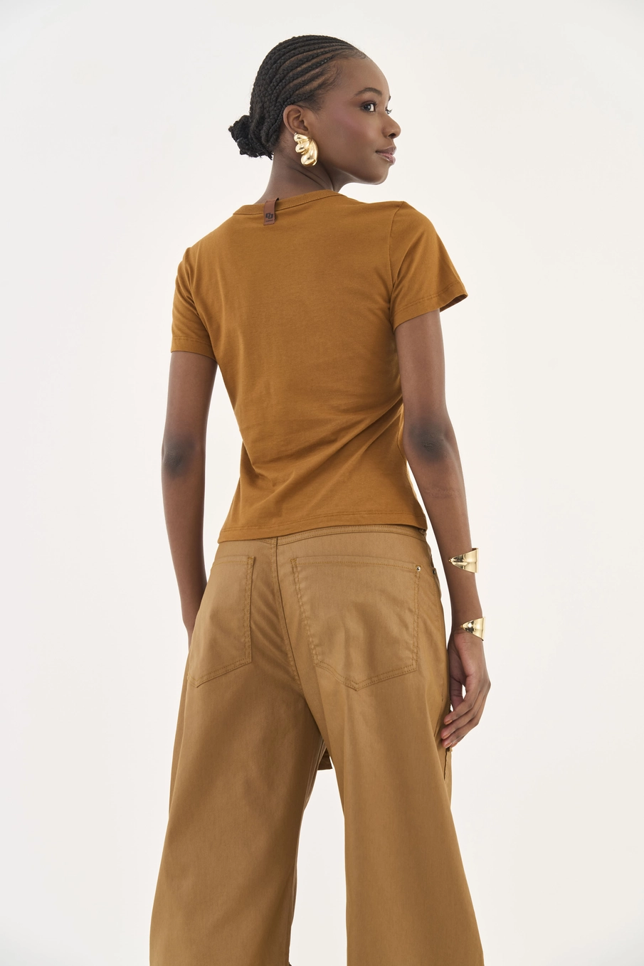 Camiseta Slim Estampada Love Era Marrom