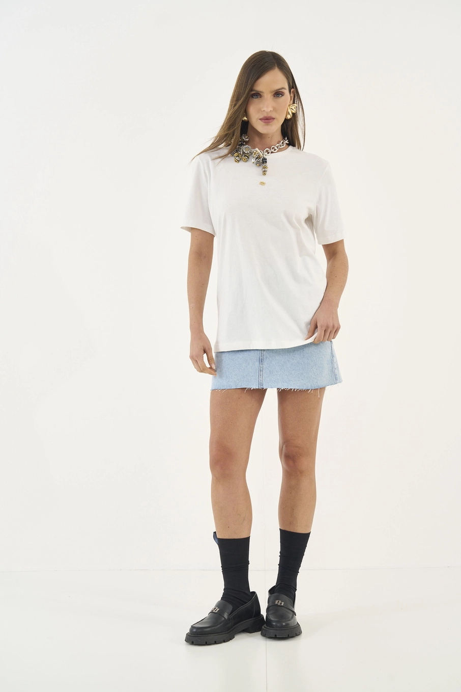 Camiseta Basic Com Logo Minimalista Off Shell