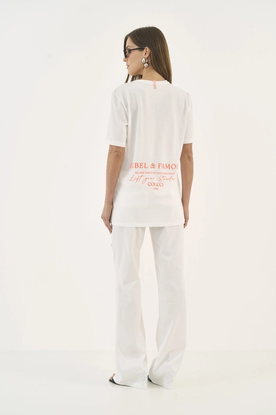Camiseta Feminina Comfort Estampada Off Shell