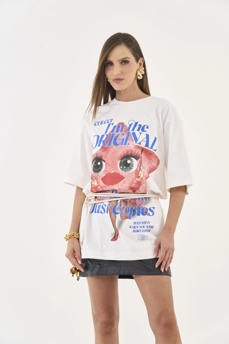 Camiseta Over Estampada Off Shell