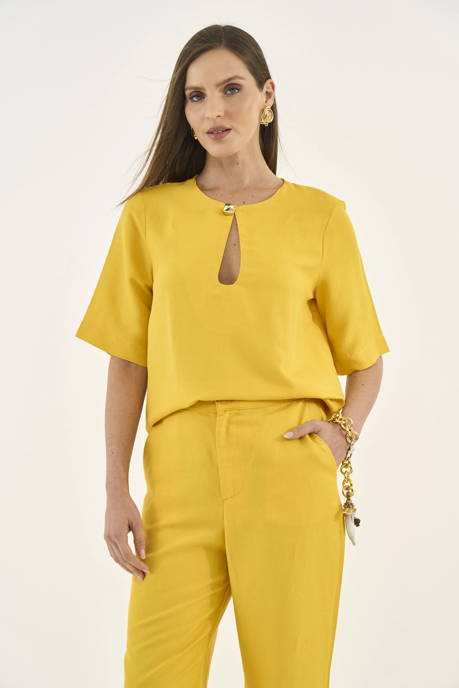 Camiseta Comfort Com Linho Amarelo