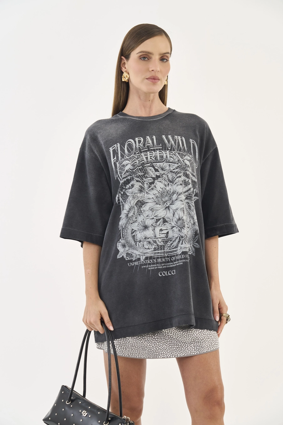 Camiseta Estampa Floral Wide Preto