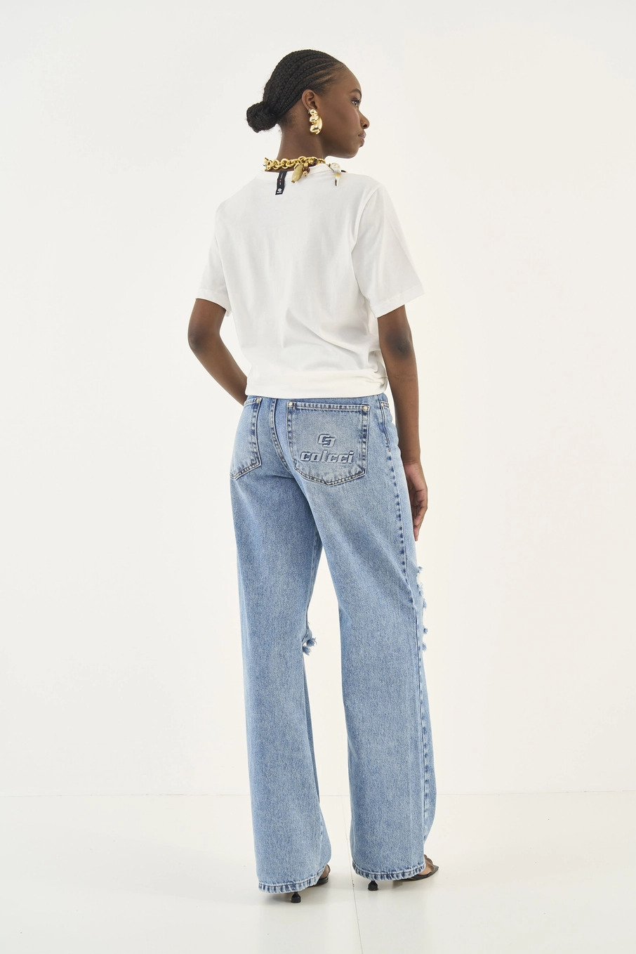 Camiseta Comfort Estampa Flourish Off Shell