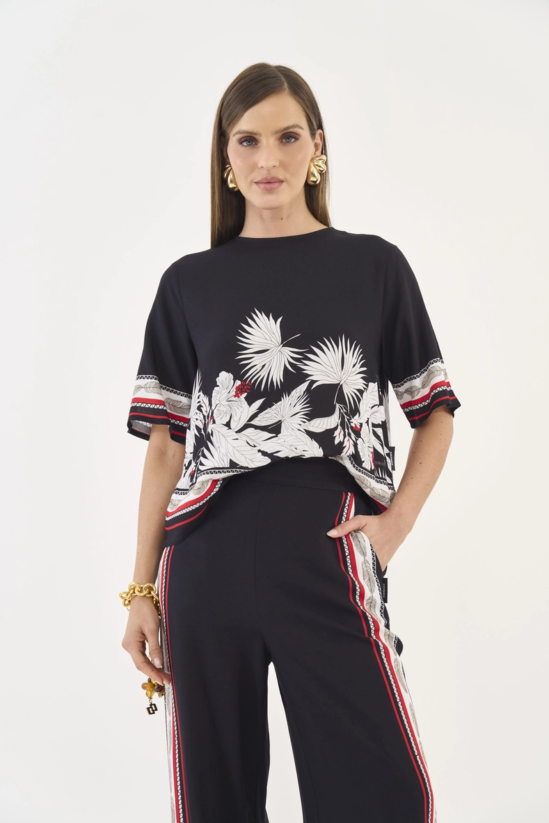 Camiseta Estampada Ampla