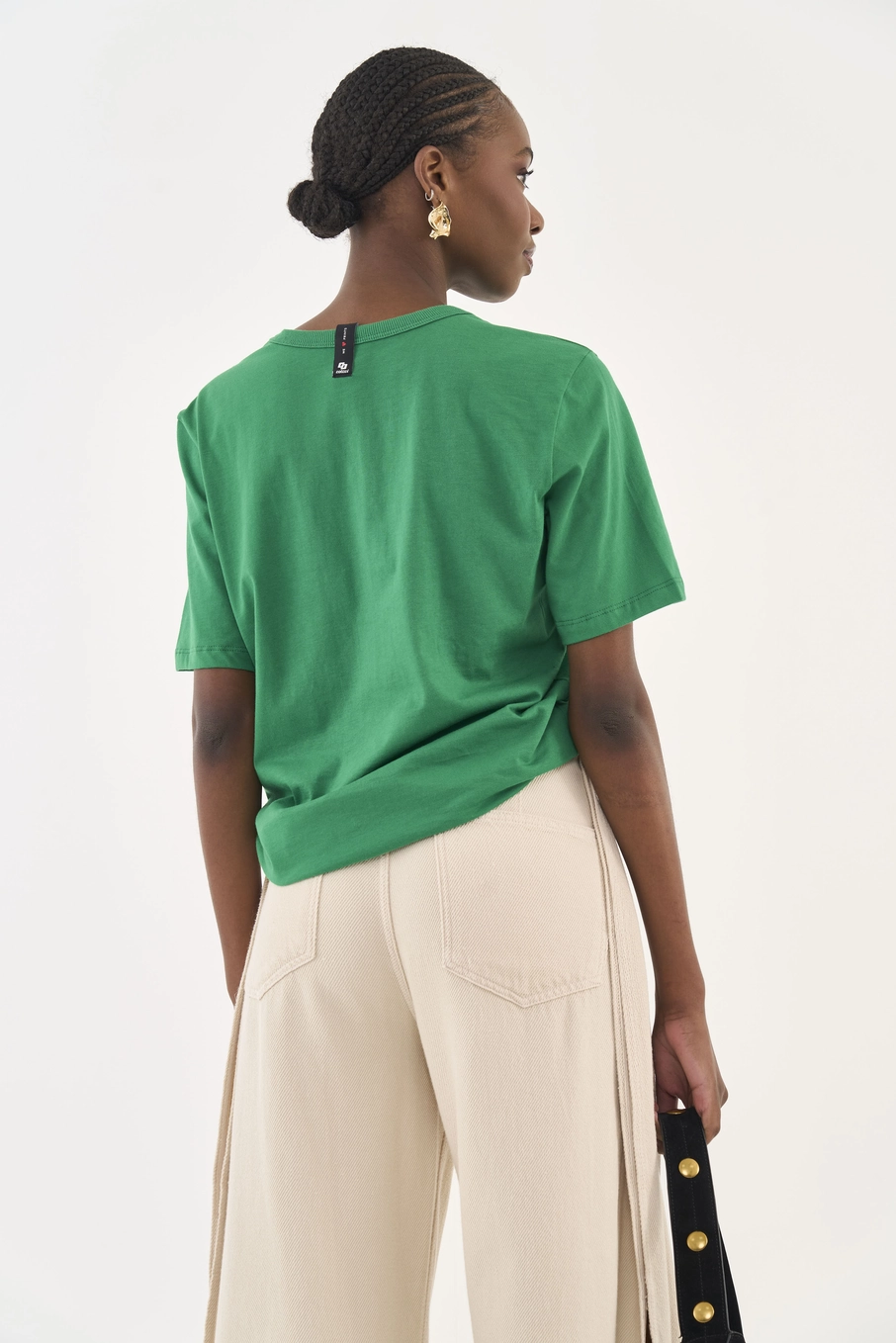 Camiseta Comfort Estampa Wildness Verde Vanity