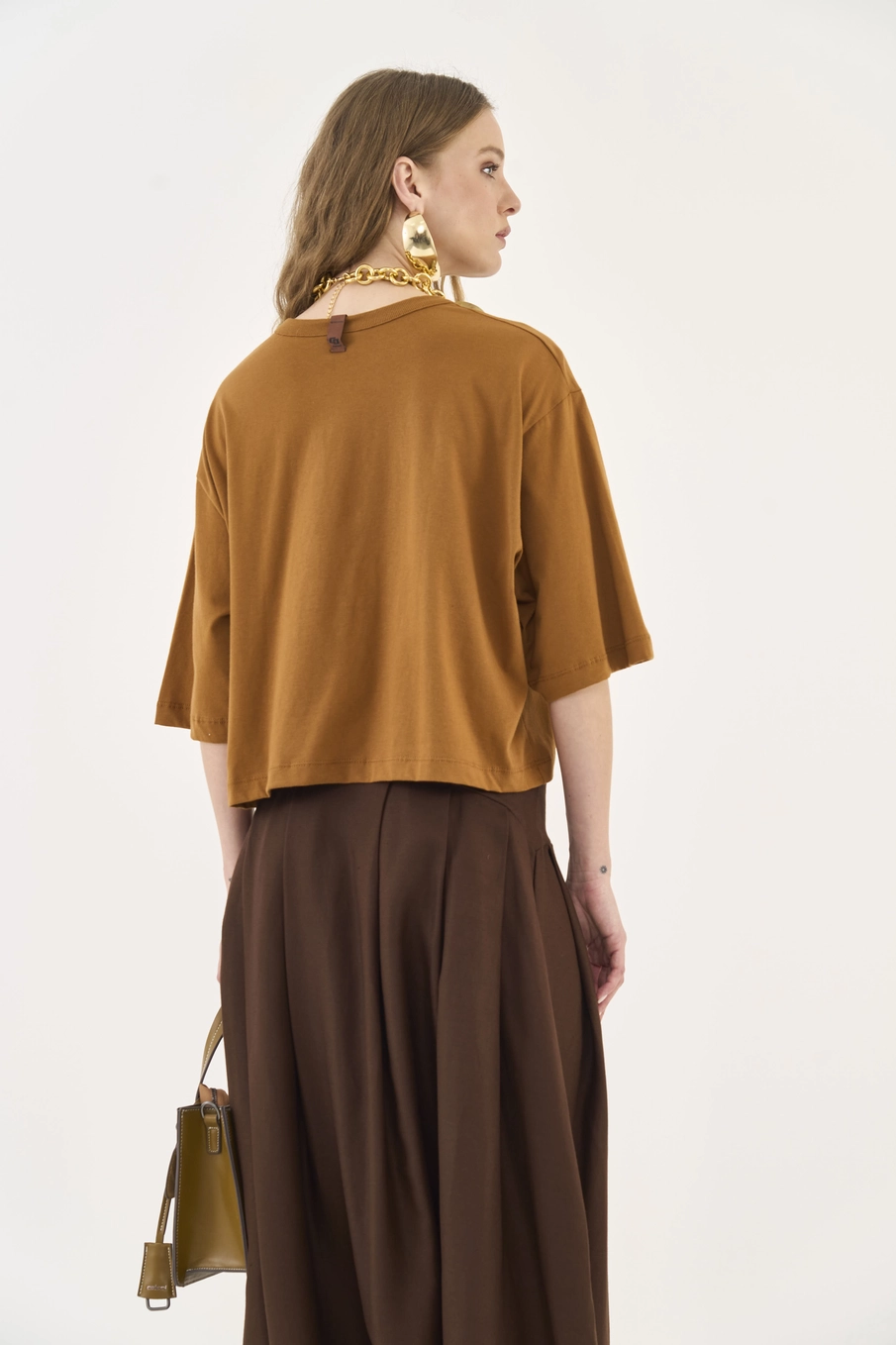 Camiseta Comfort Com Estampa Marrom