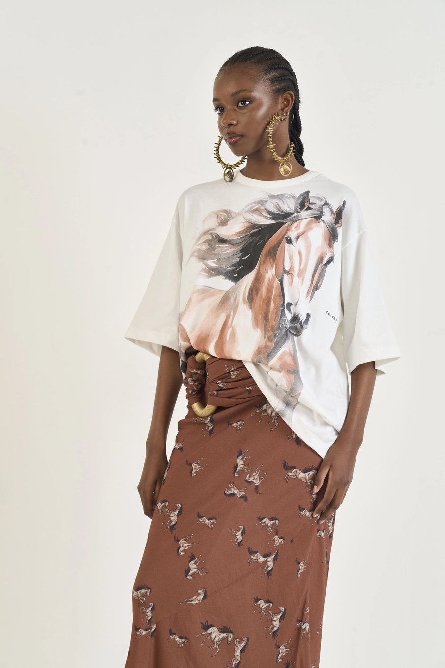 Camiseta Loose Horse Print Off Shell