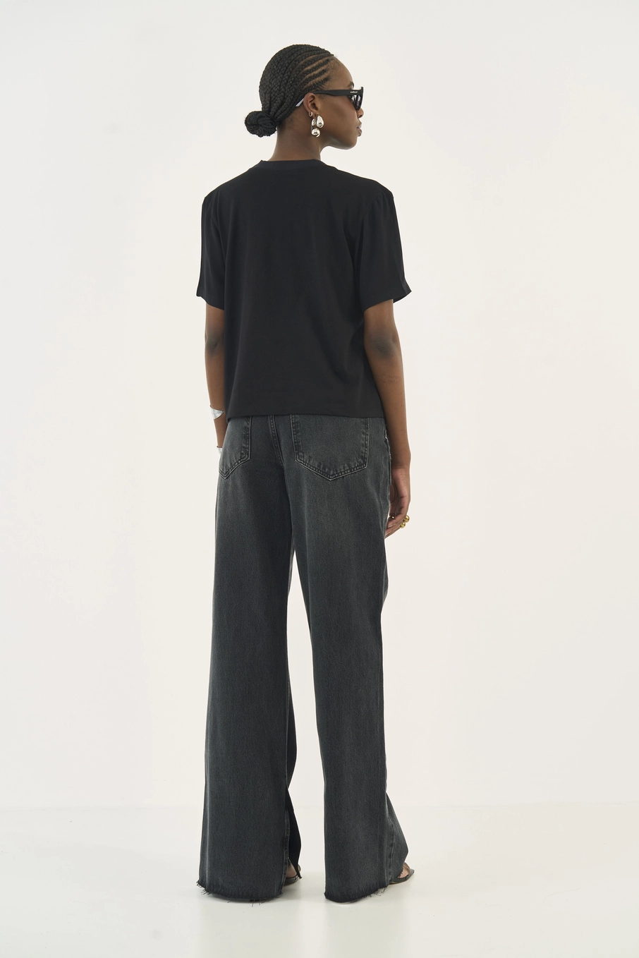 Camiseta Comfort Com Aplicação Preto