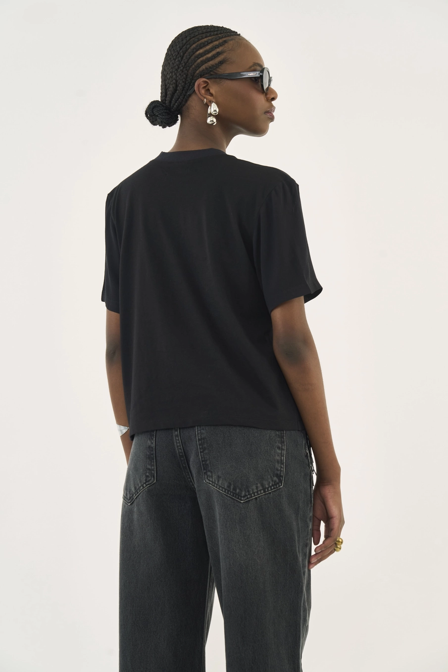 Camiseta Comfort Com Aplicação Preto