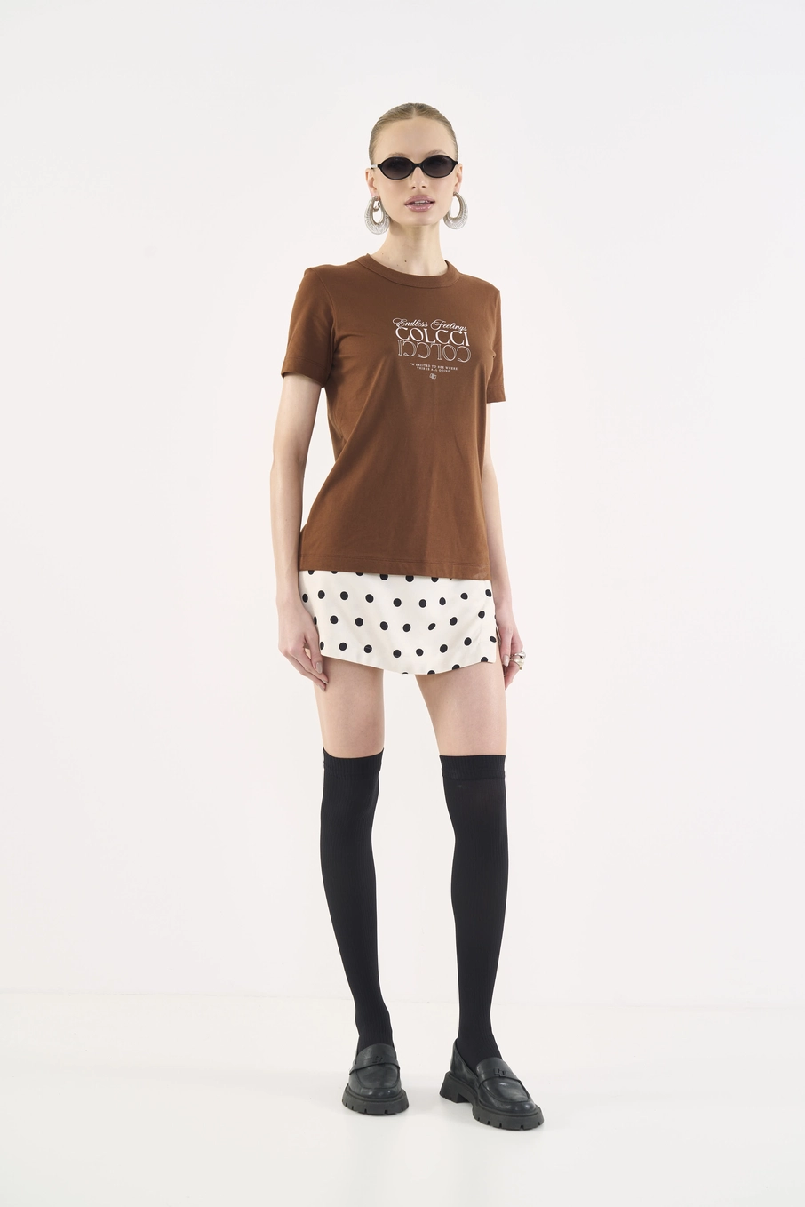 Camiseta Feminina Estampa Endless Marrom