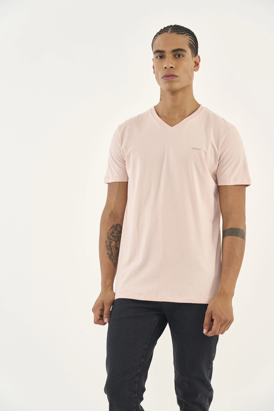 Camiseta Slim Gola V Rosa