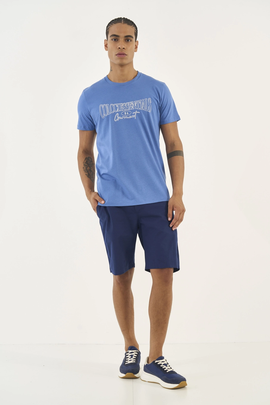 Camiseta Slim Manga Curta Azul
