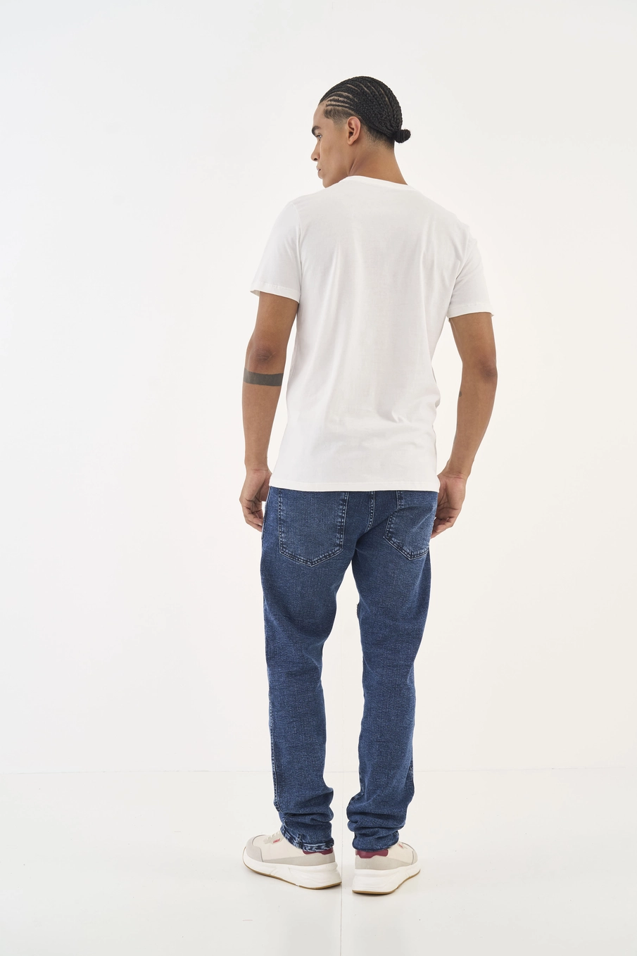 Camiseta Slim Com Estampa Off Shell