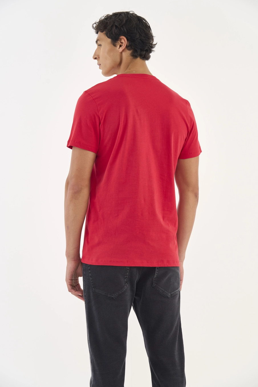 Camiseta Slim Com Estampa Frontal Vermelho