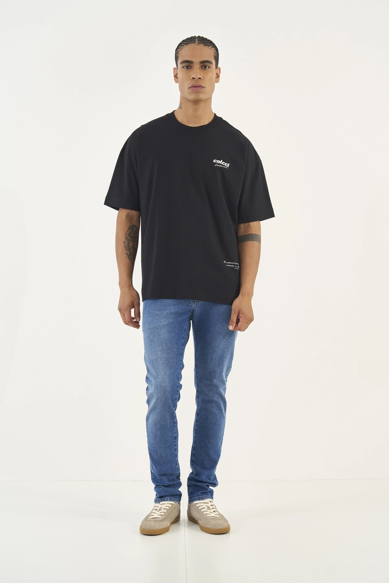 Camiseta Over Com Detalhe Em Logo Estampada