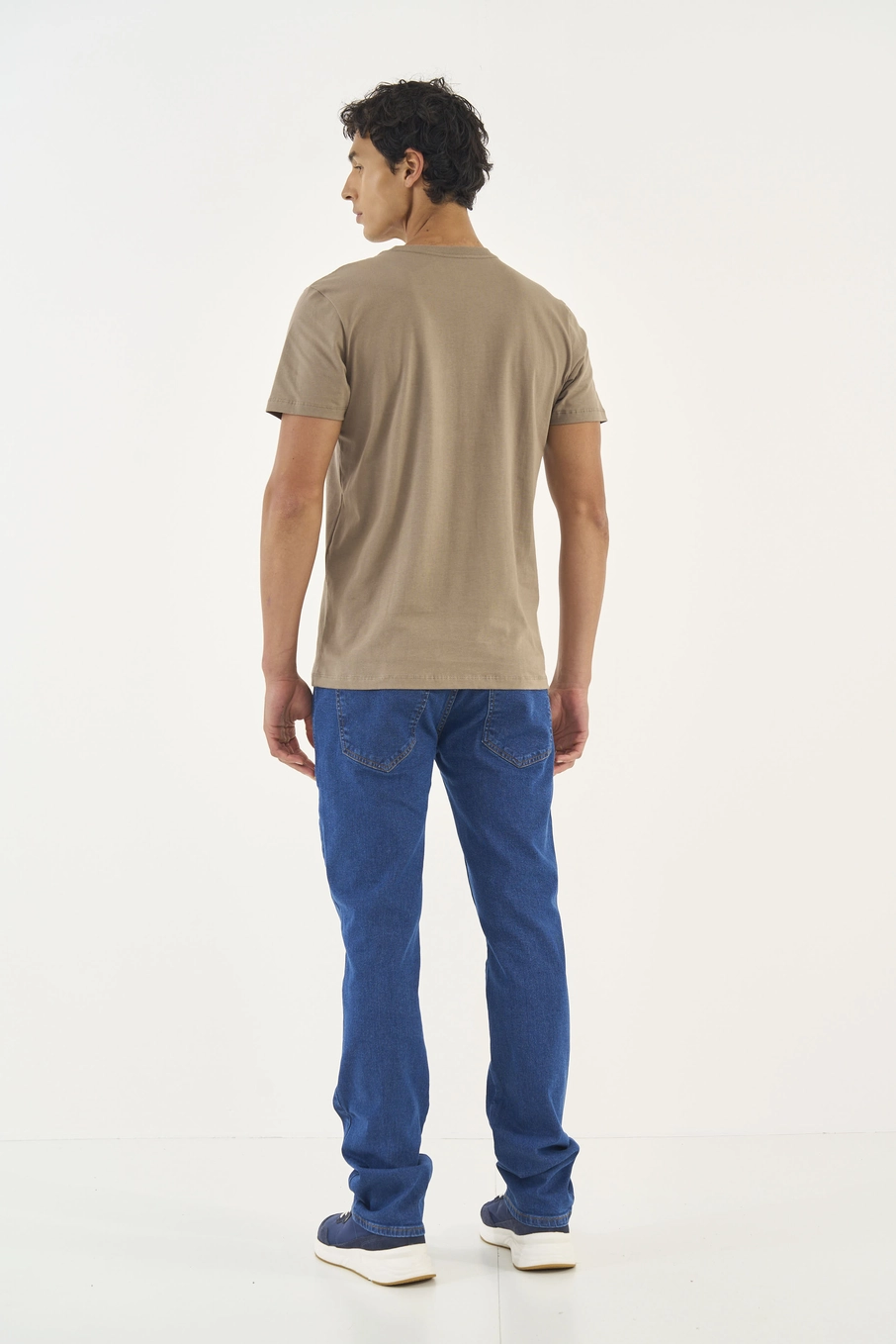 Camiseta Slim Com Estampa Bege Cinzas