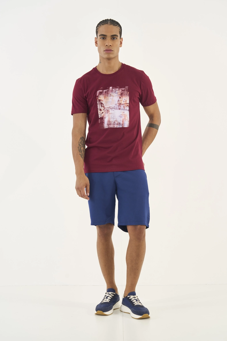 Camiseta Com Estampa Frontal