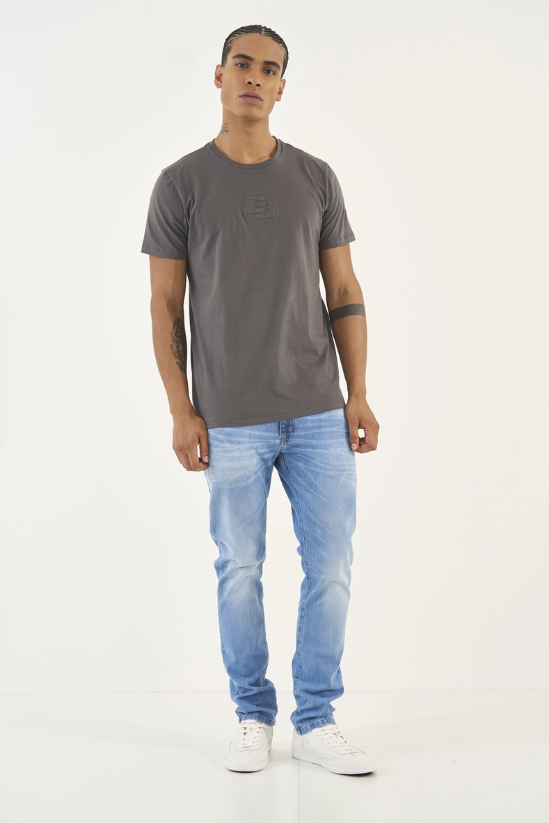 Camiseta Slim Com Bordado