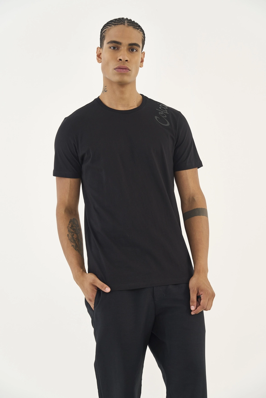Camiseta Slim Com Logo Estampada Preto
