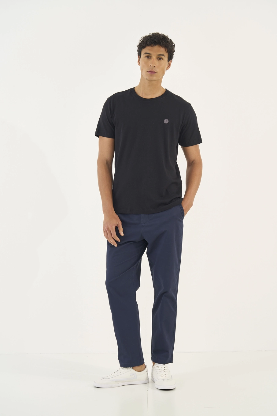Camiseta Masculina Slim Com Linho Preto