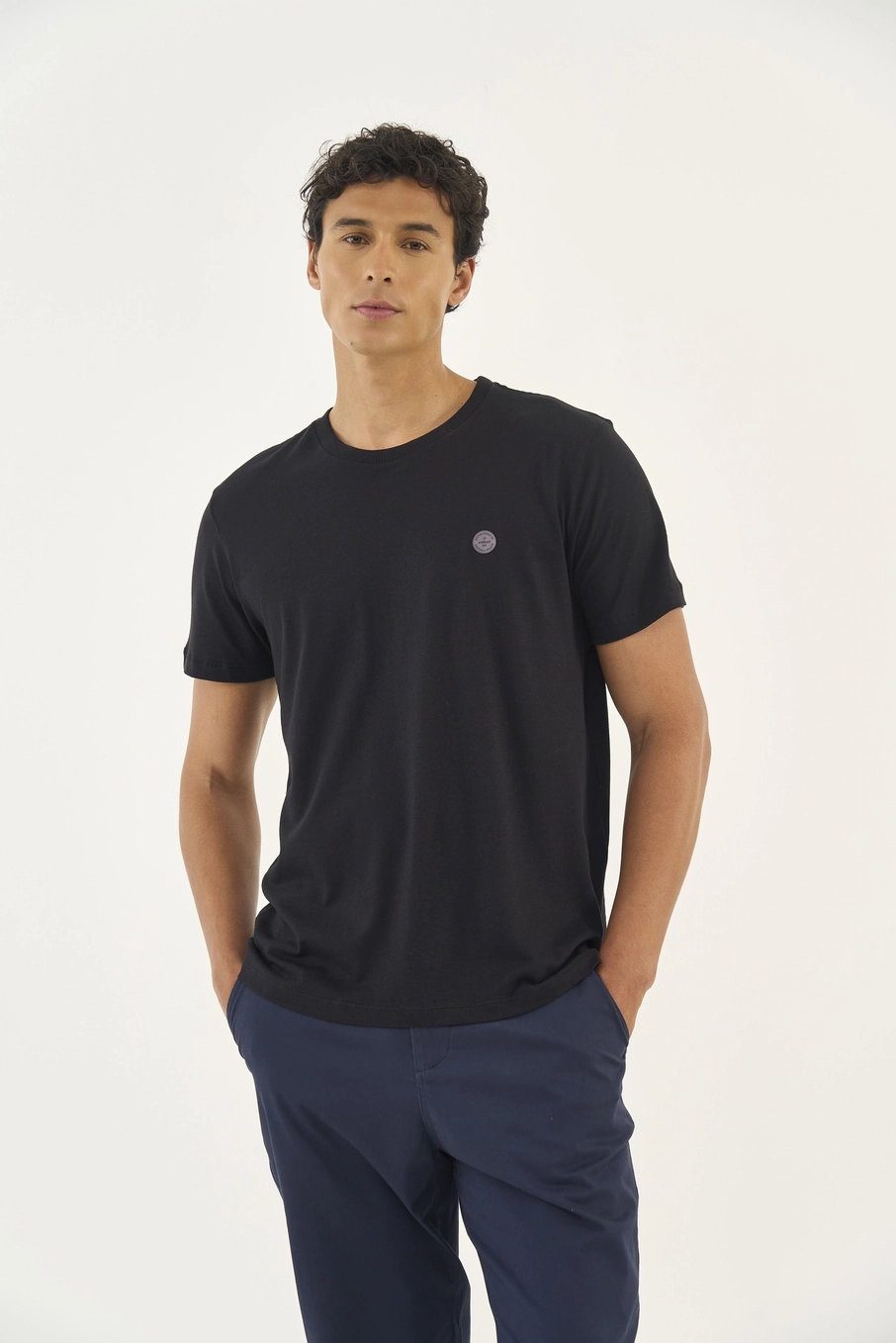 Camiseta Masculina Slim Com Linho Preto
