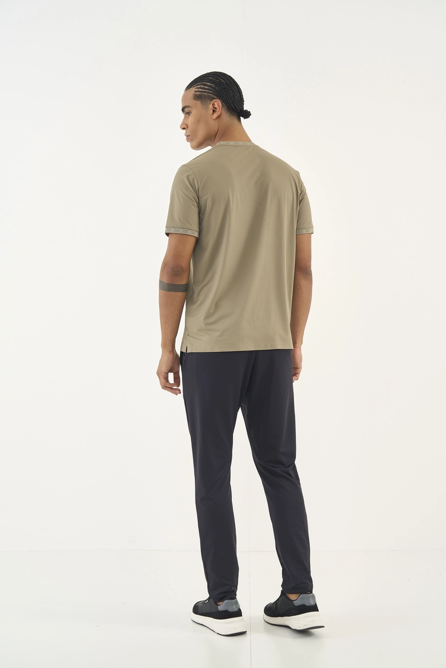Camiseta Slim Masculina Bege