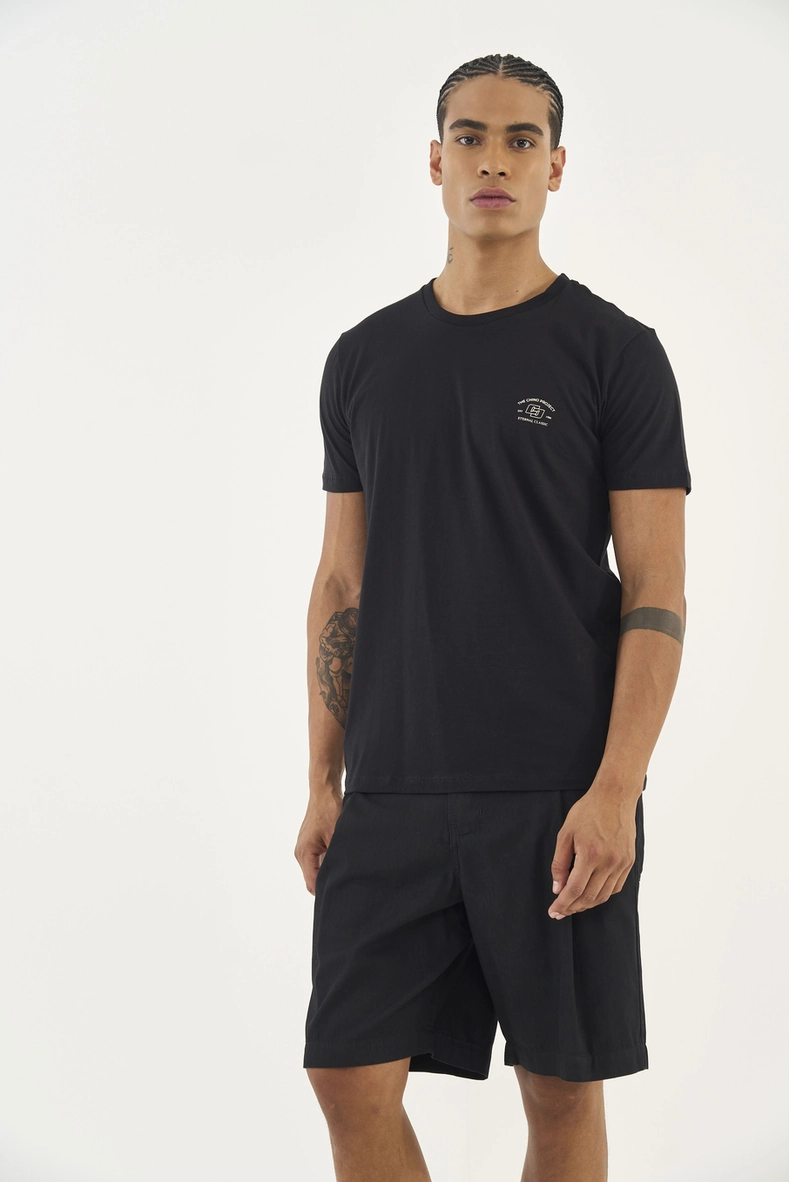 Camiseta Slim Com Detalhe Em Estampa Minimalista