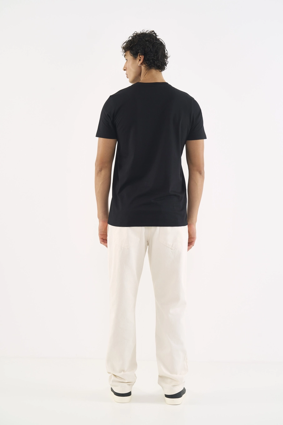 Camiseta Slim Basic Preto