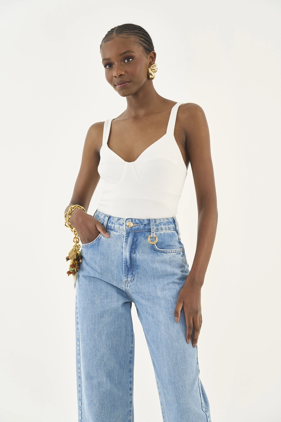 Blusa Slim Estruturada Off Shell