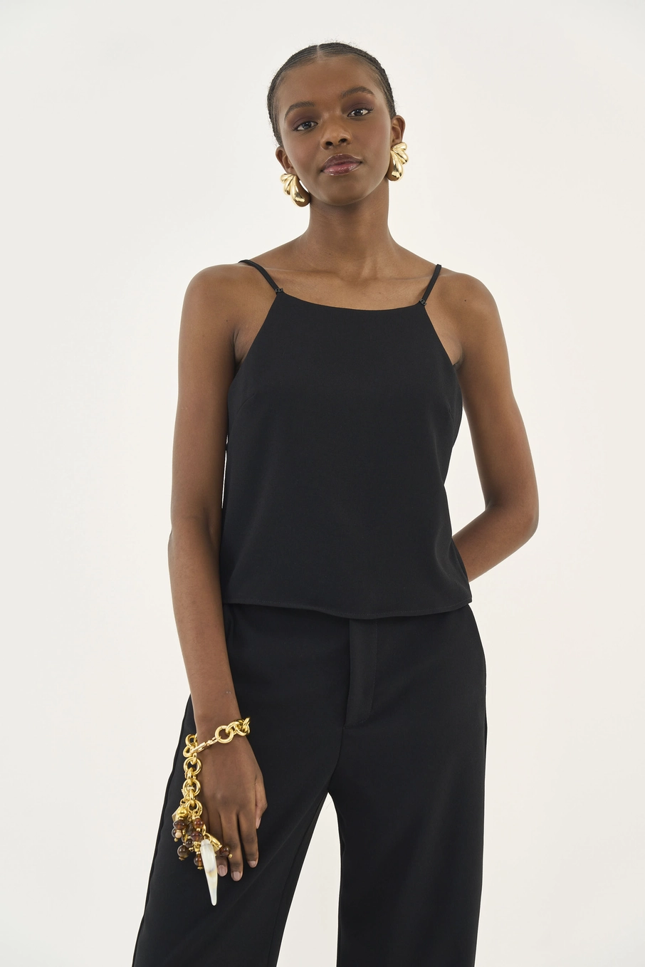 Blusa Comfy Com Recorte Costas Preto
