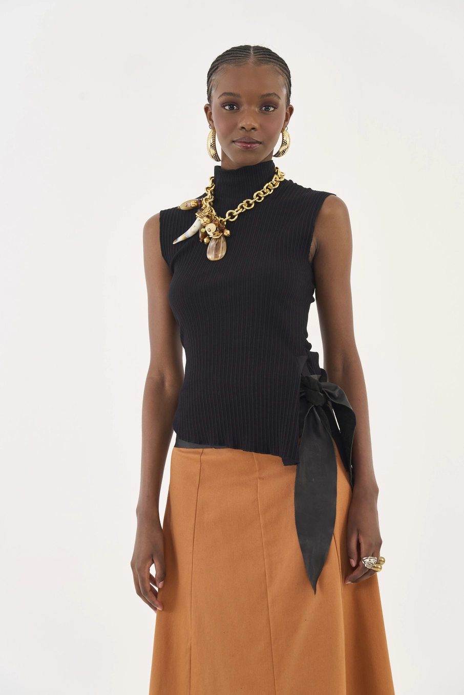 Blusa Slim Canelada Com Laço Lateral Preto
