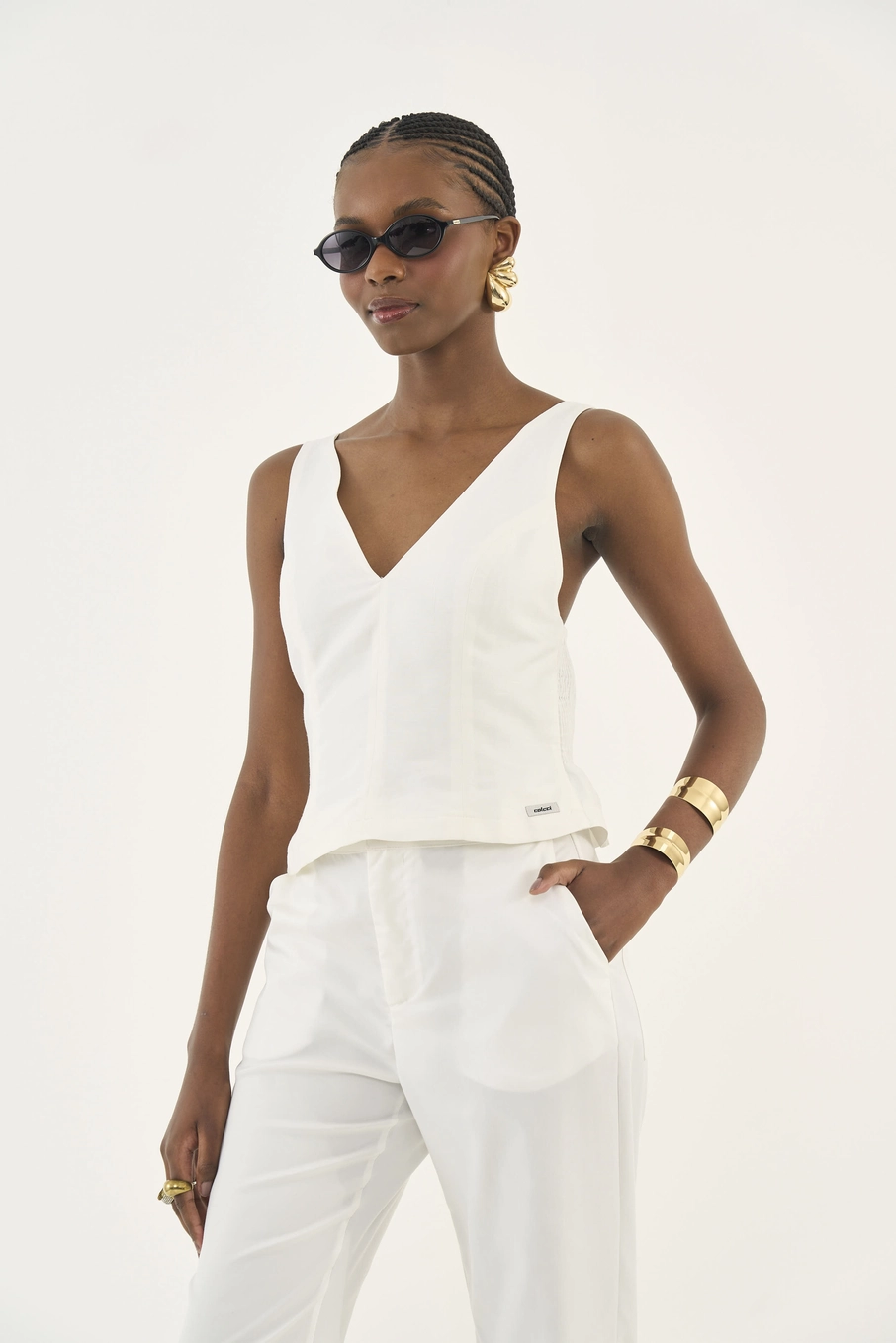 Blusa Comfort Com Linho Decote Em V Off Shell