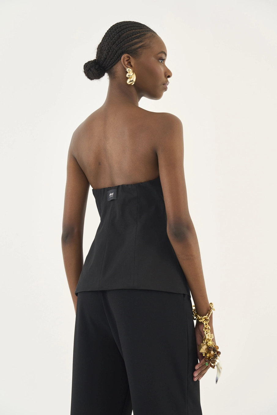 Blusa Alfaiataria Tomara Que Caia Preto
