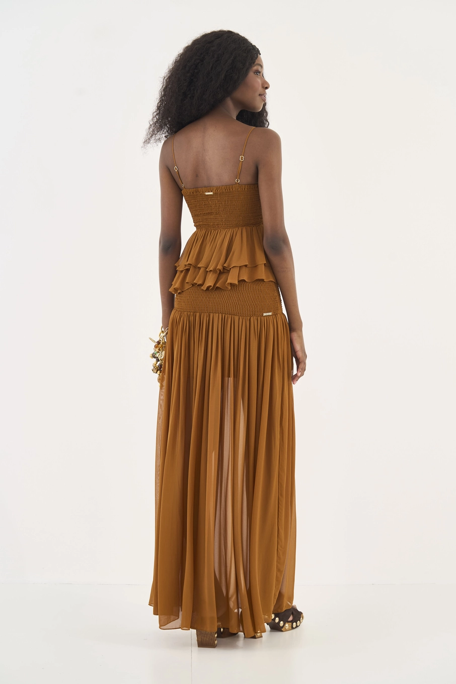 Blusa Slim Com Babados Marrom