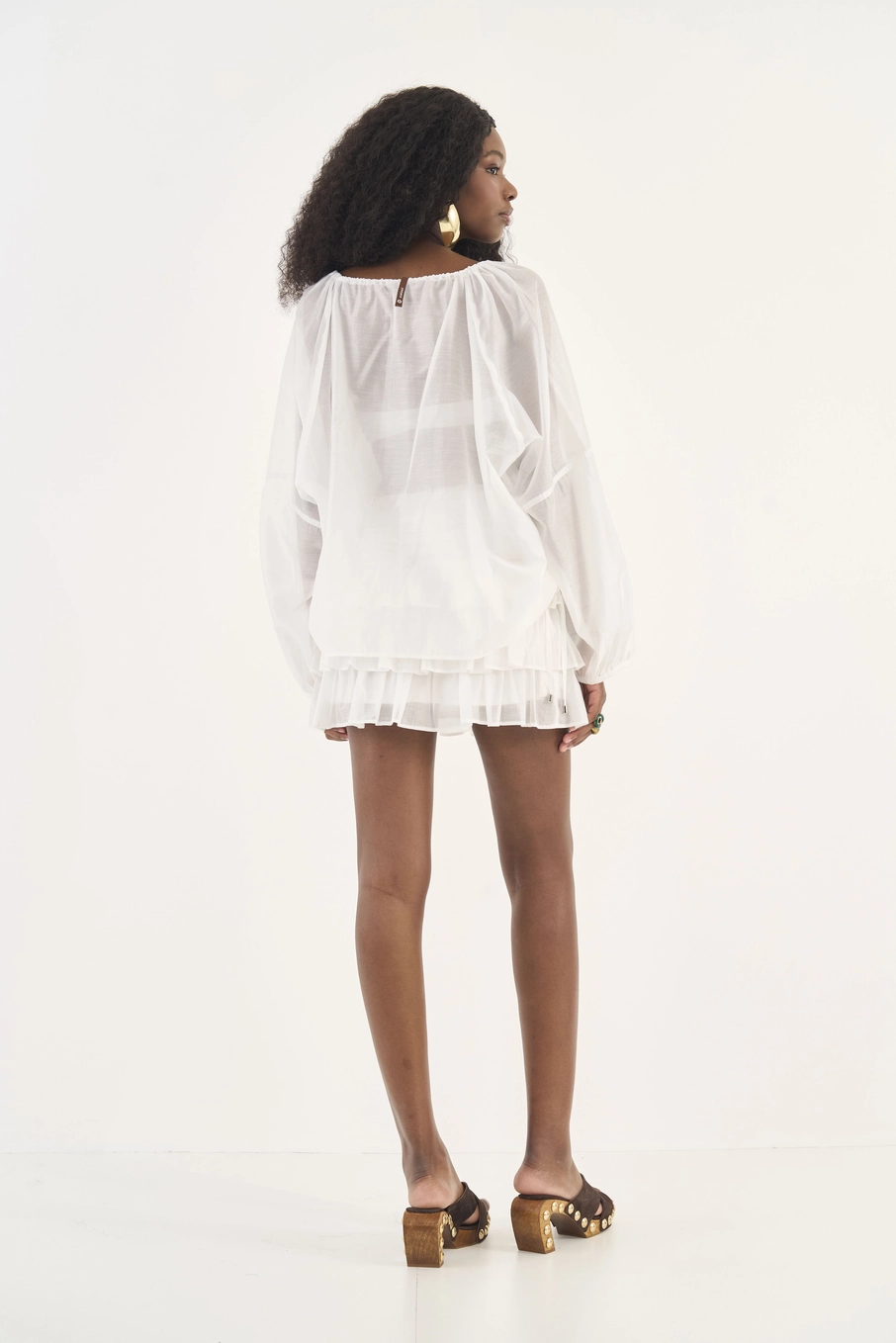 Blusa Loose Liocel Com Mangas Bufantes Off Shell