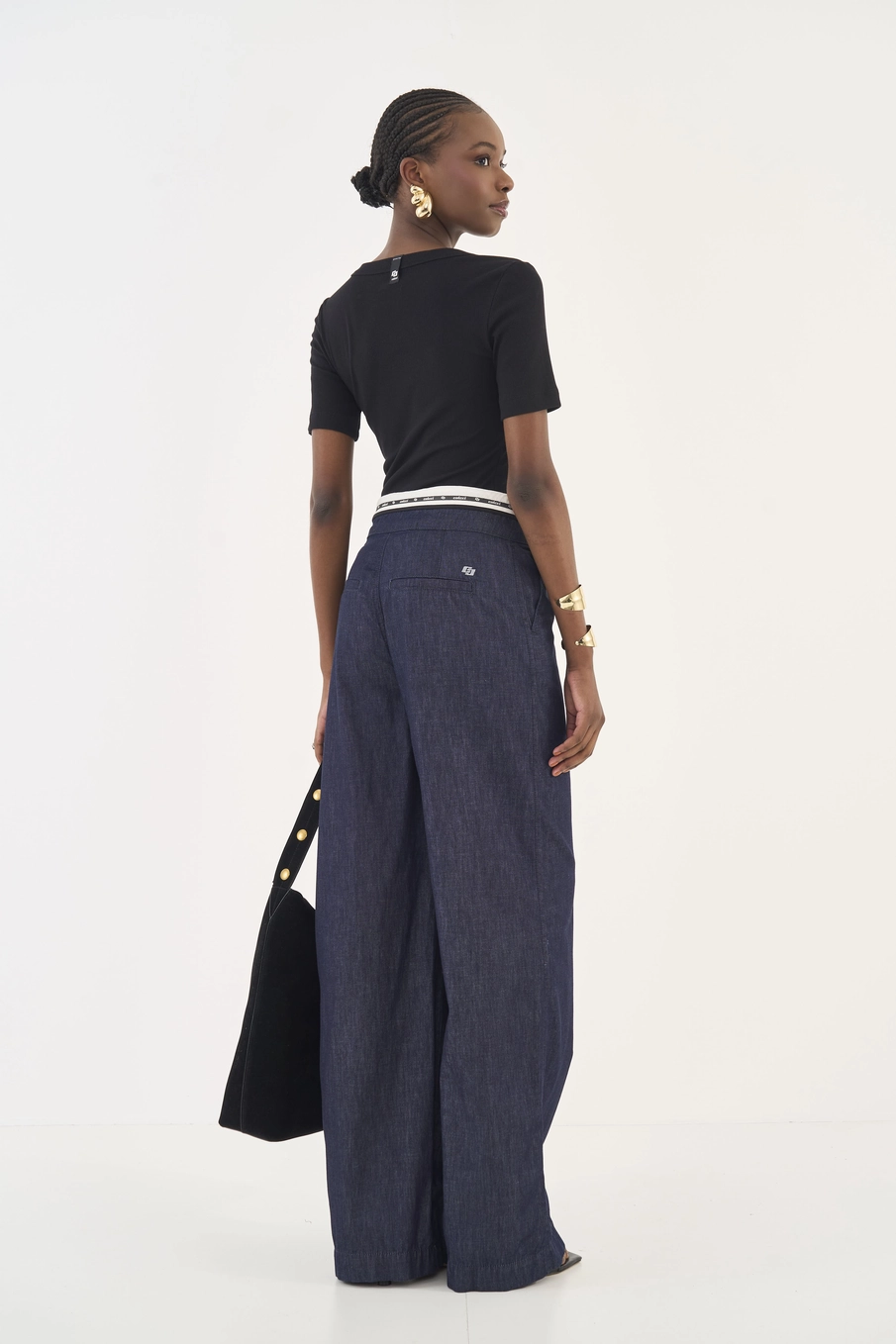 Blusa Canelada Slim Preto