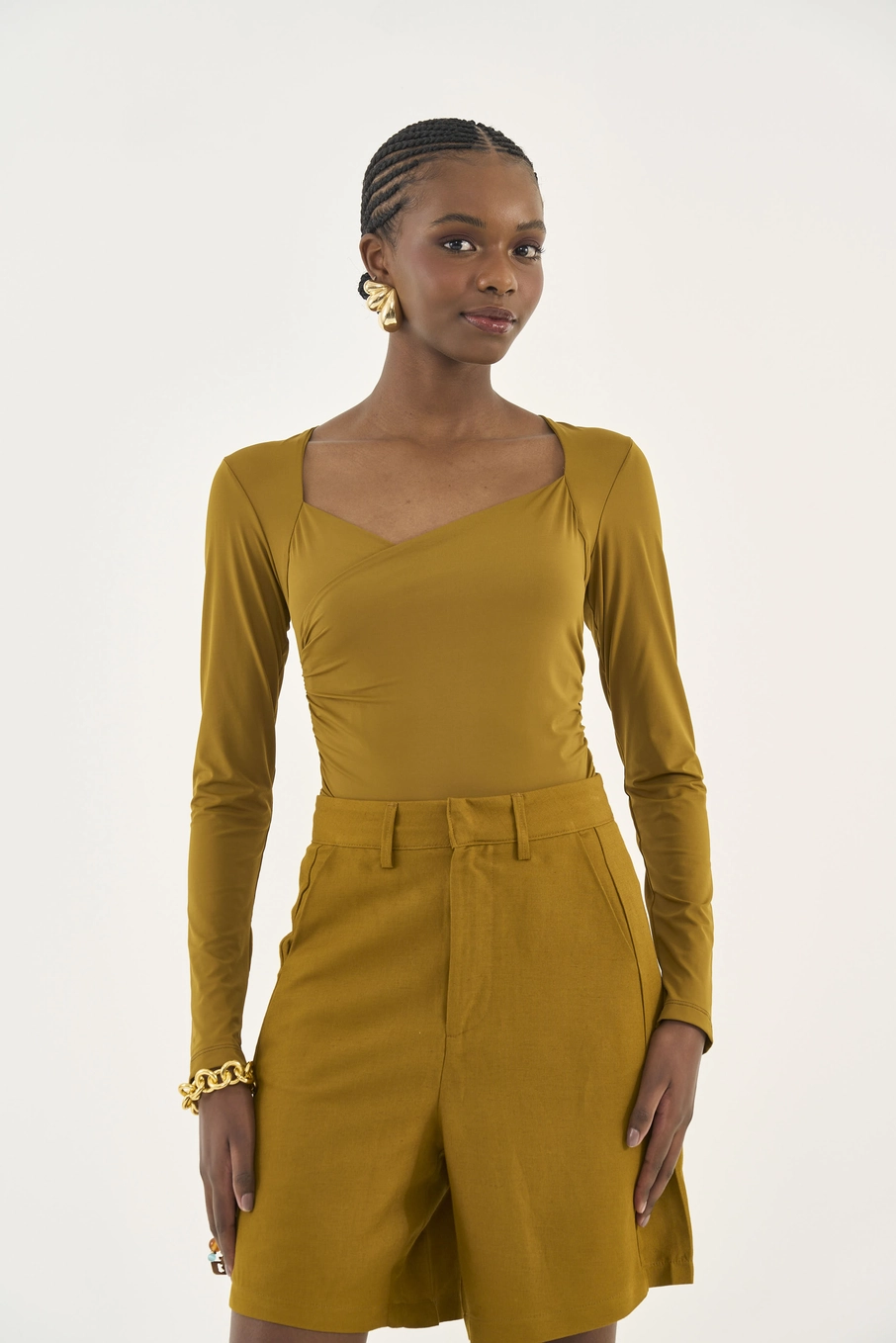 Blusa Slim Manga Longa Com Transpasse E Drapeado Marrom