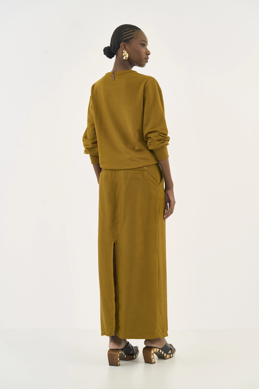 Blusão Moletom Basic Comfort Marrom