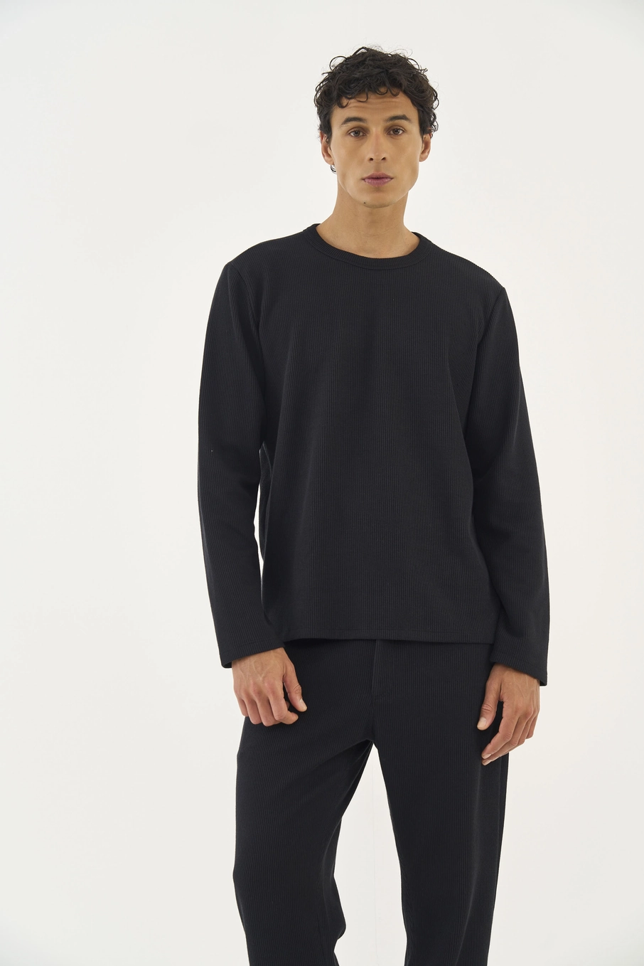 Blusão Comfort Canelado Preto