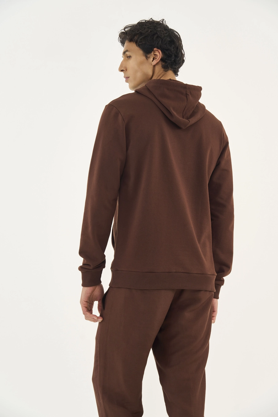 Blusão Comfort Com Capuz E Detalhe Em Estampa Marrom