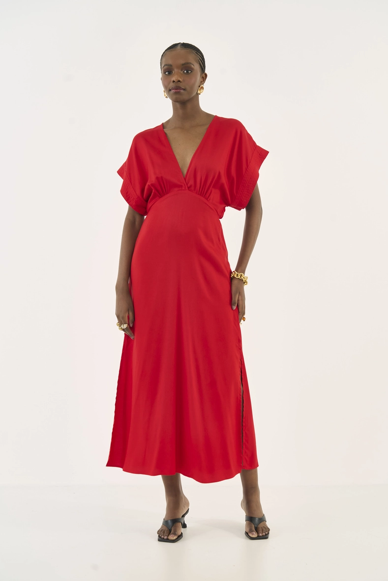 Vestido Midi Acetinado Com Fenda
