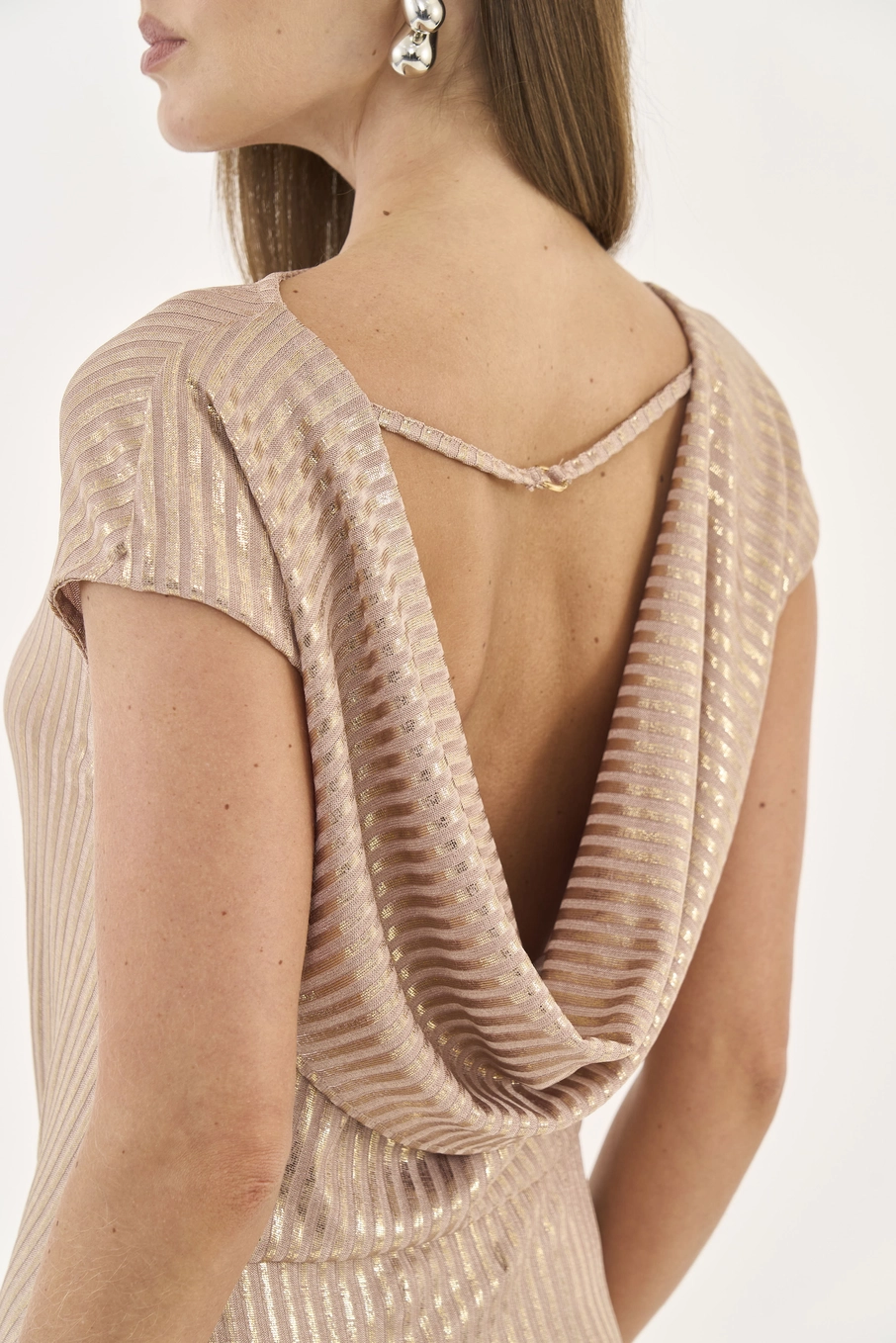 Vestido Drapeado Metalizado Bege