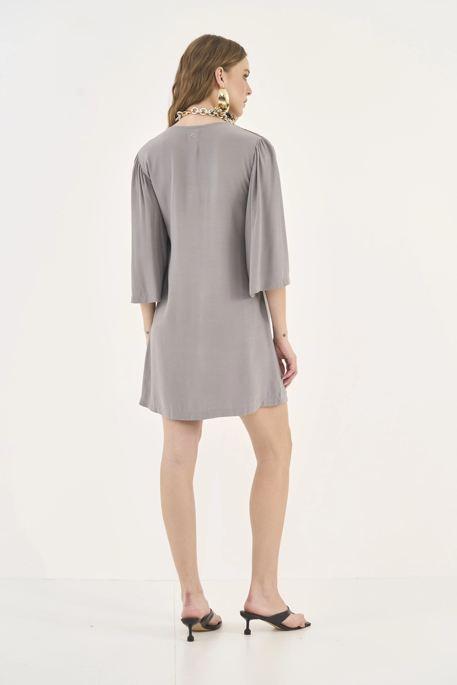 Vestido Comfort Solto Cinza