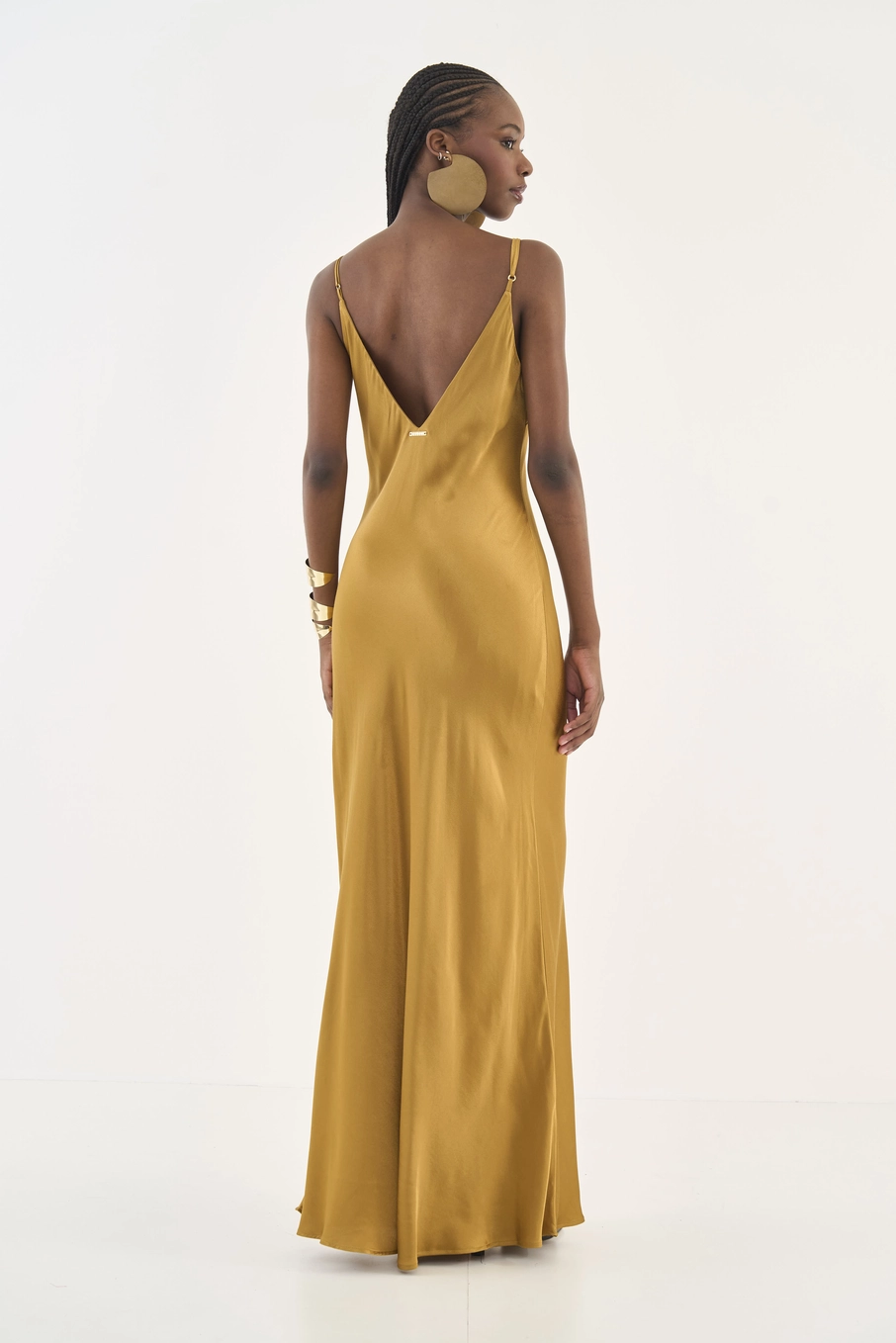 Vestido Longo Acetinado Marrom Ebbela