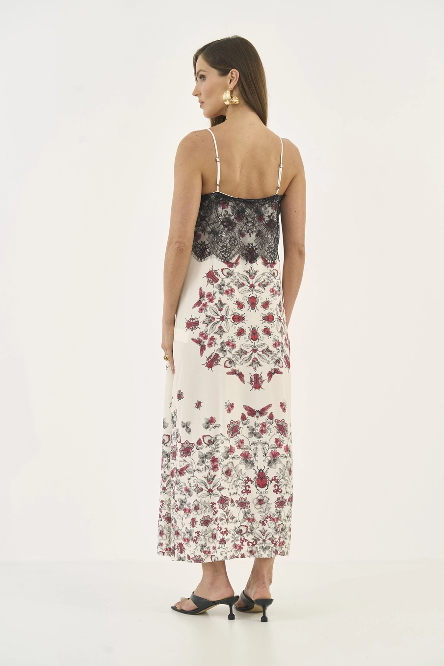 Vestido Midi Estampado Com Detalhe Em Renda Estampados