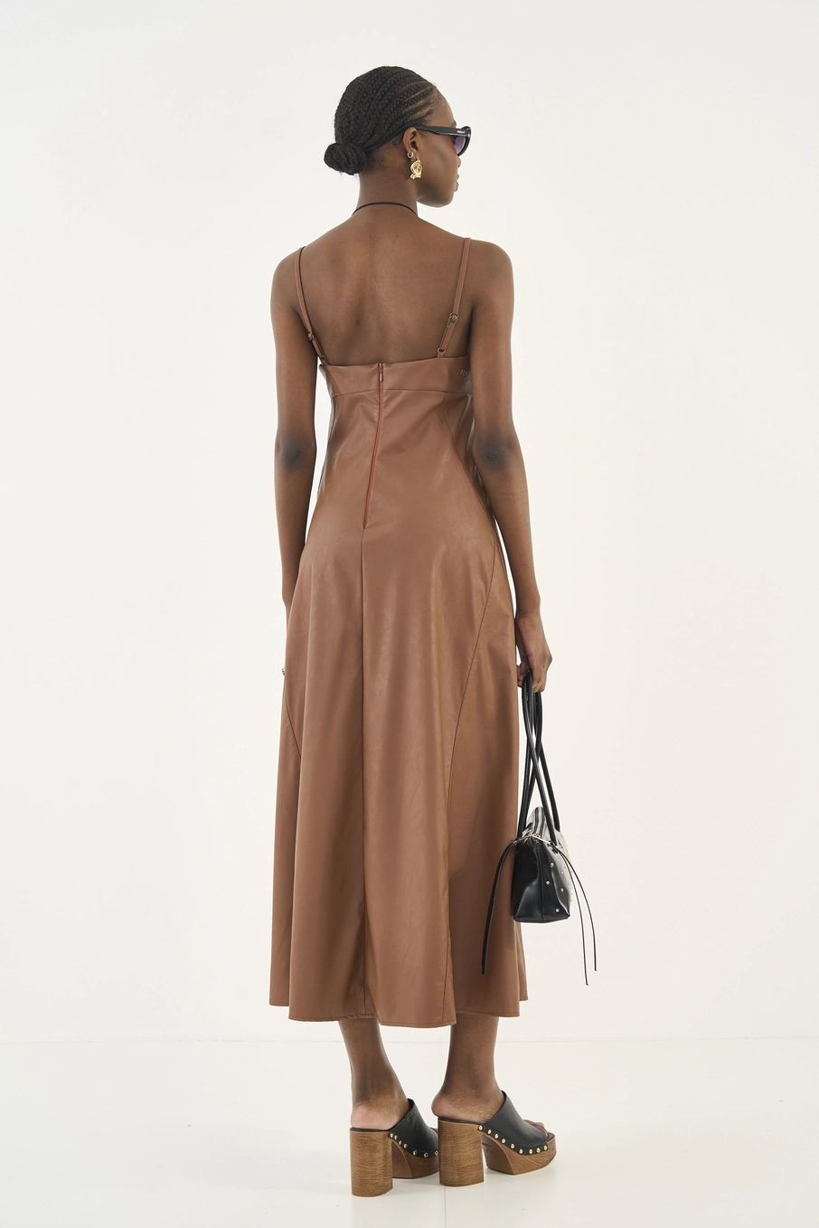 Vestido Midi Alfaiataria Marrom