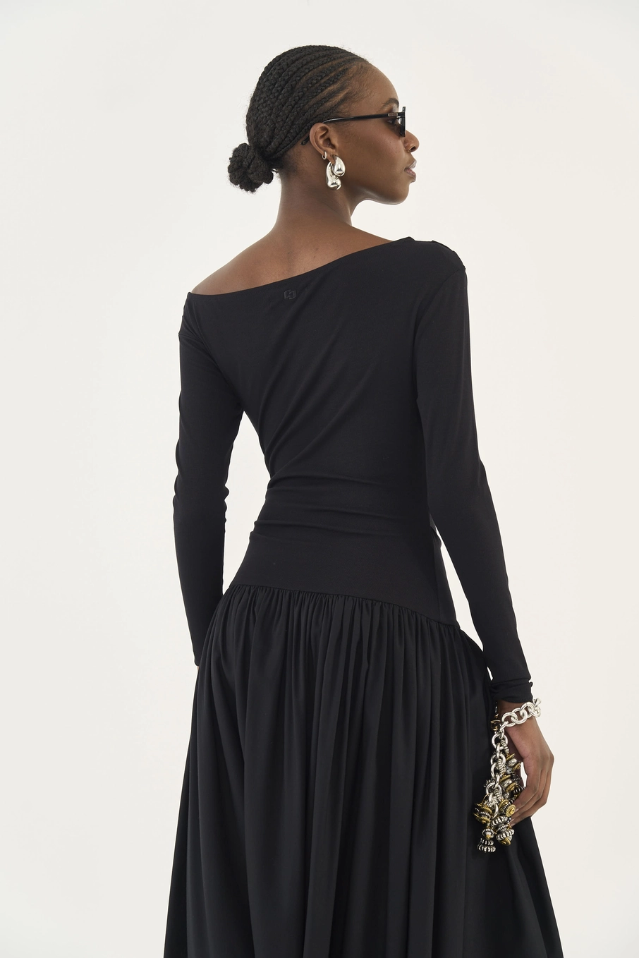 Vestido Slim Com Franzido Manga Longa Preto